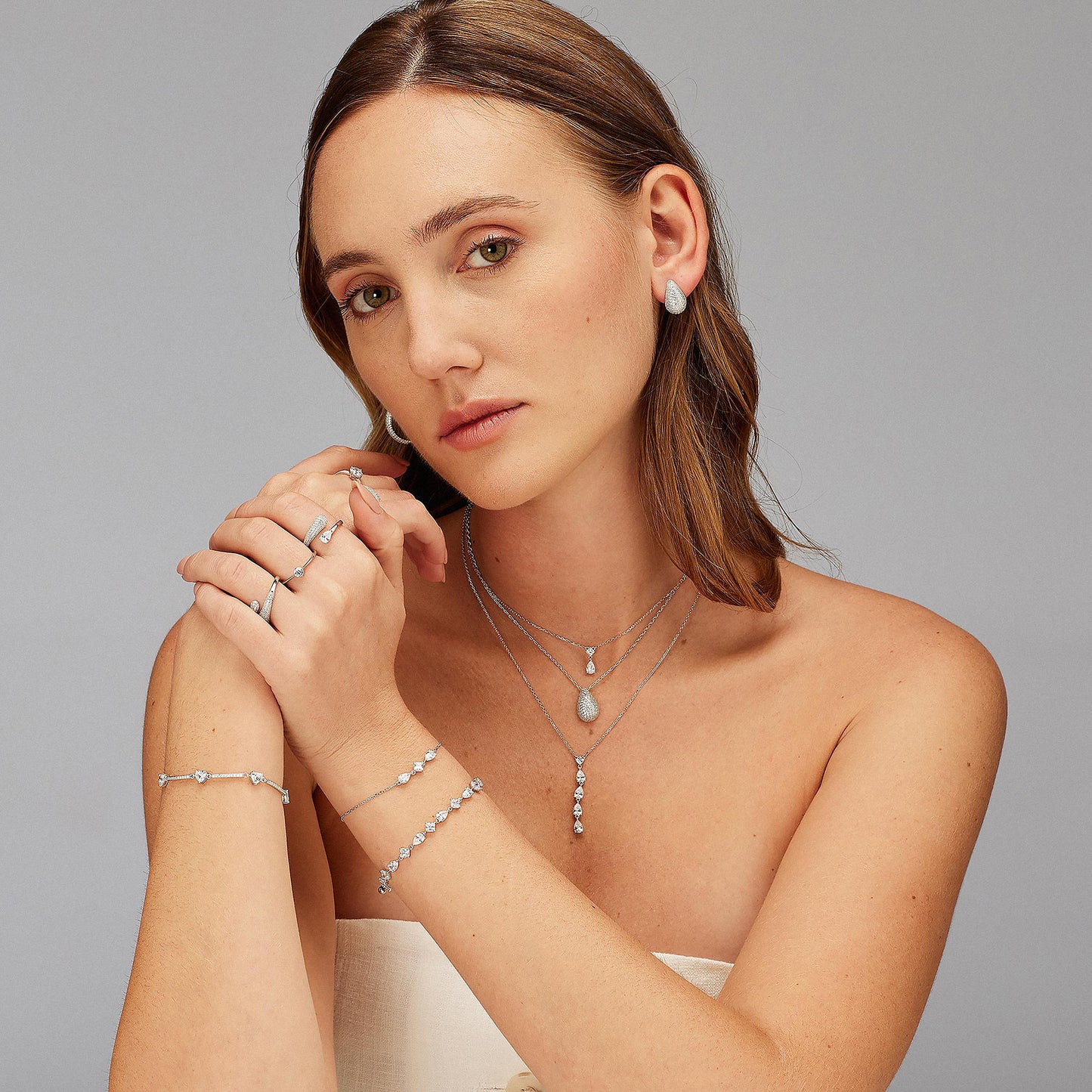 Anillo solitario Fancy circonita cúbica.