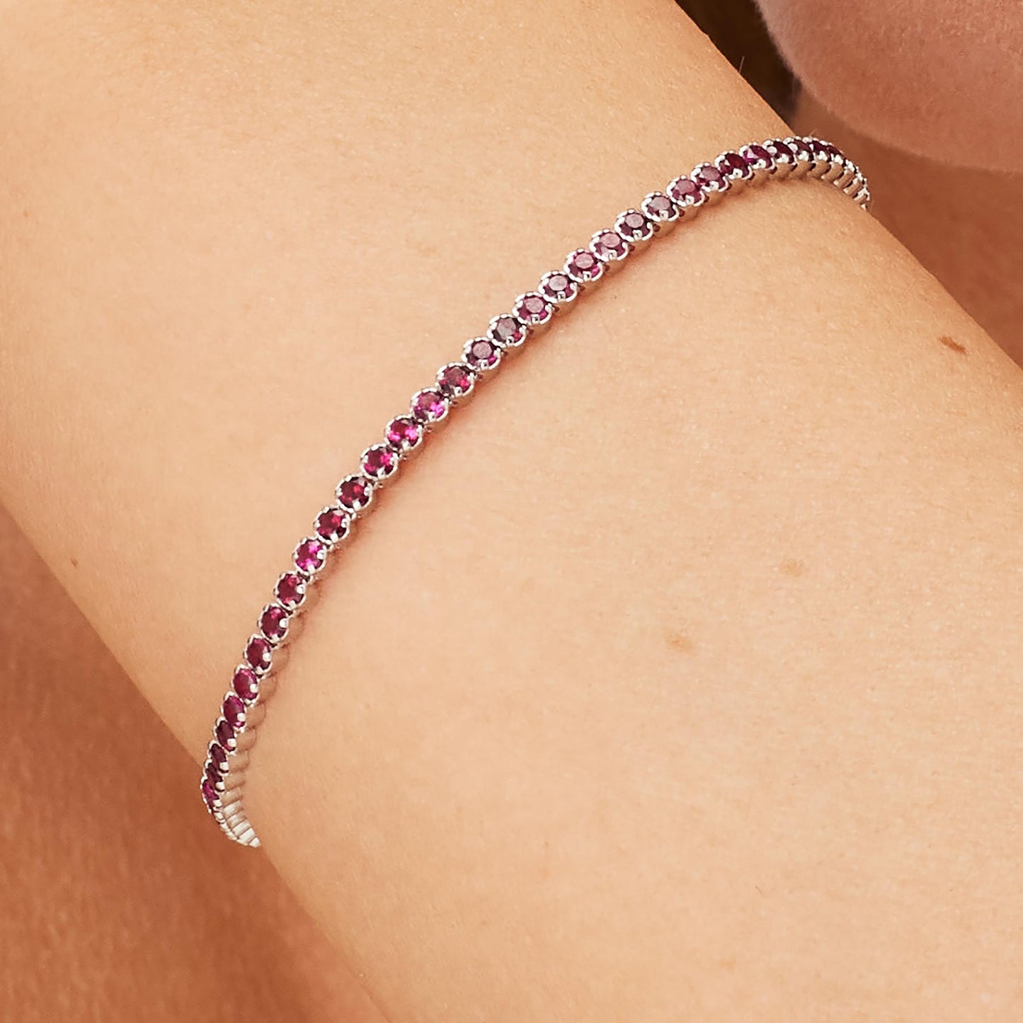 Pulsera Fancy de tenis con circonitas color rubí